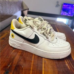 Nike White and Yellow Sneakers Classic Design